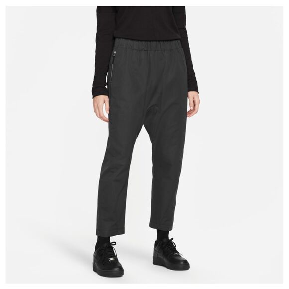 NWT Nike ESC Women's Tailored Jogger Pants in Black | XSmall - Picture 1 of 11